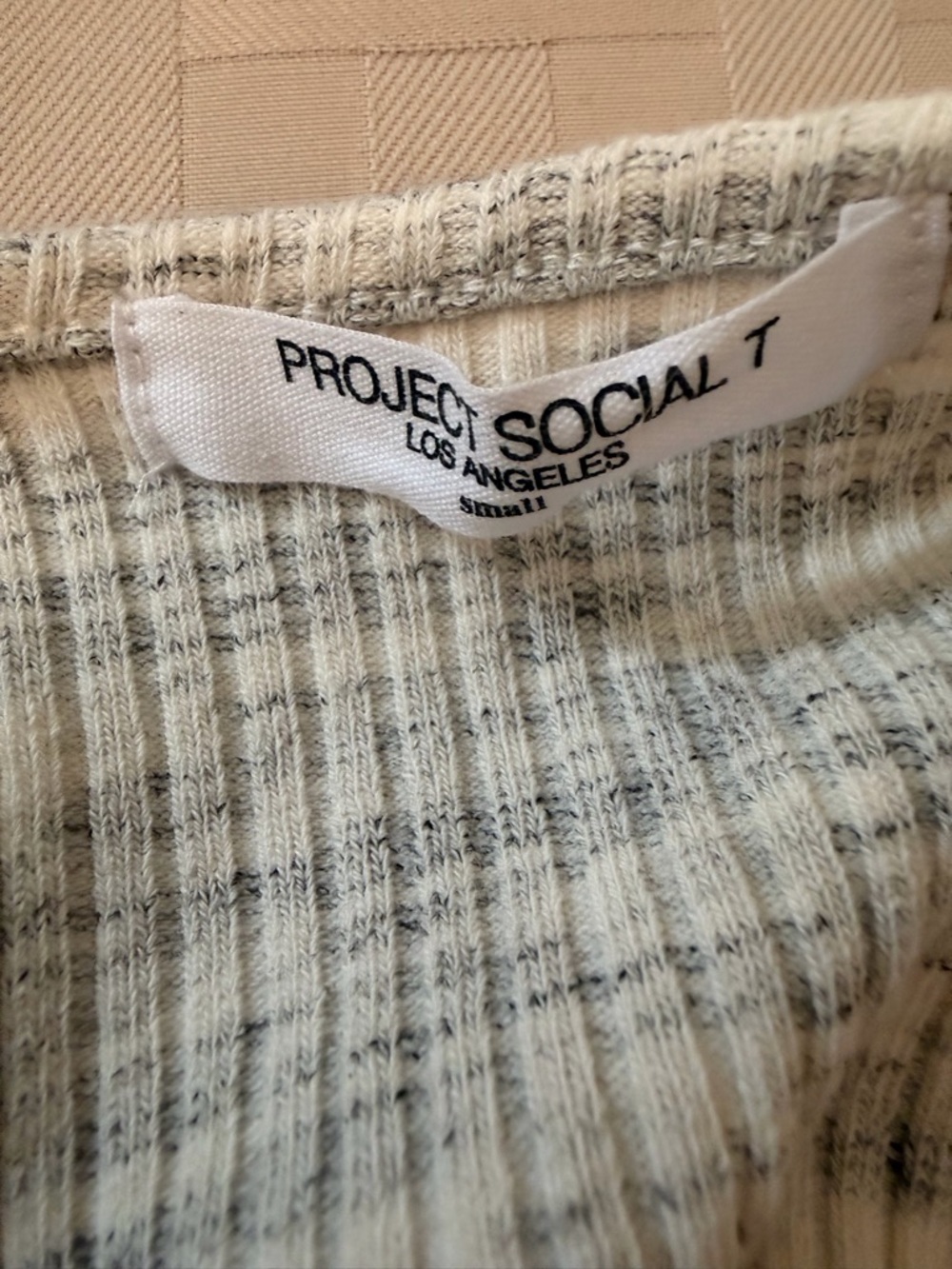 Project Social T Marled Oatmeal Ribbed Button Tank - Picture 3 of 7